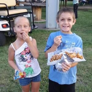 Meet your Posher, Larry-anna